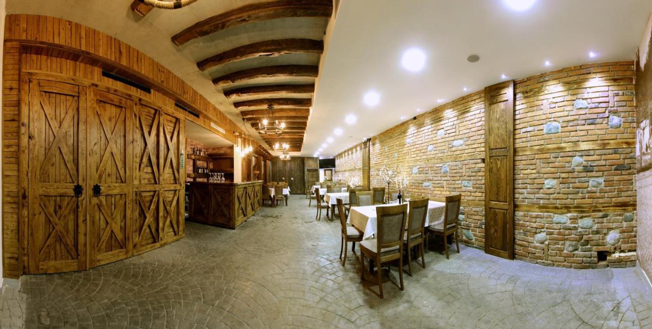 Hotel Happy Gjakova Eksteriør billede