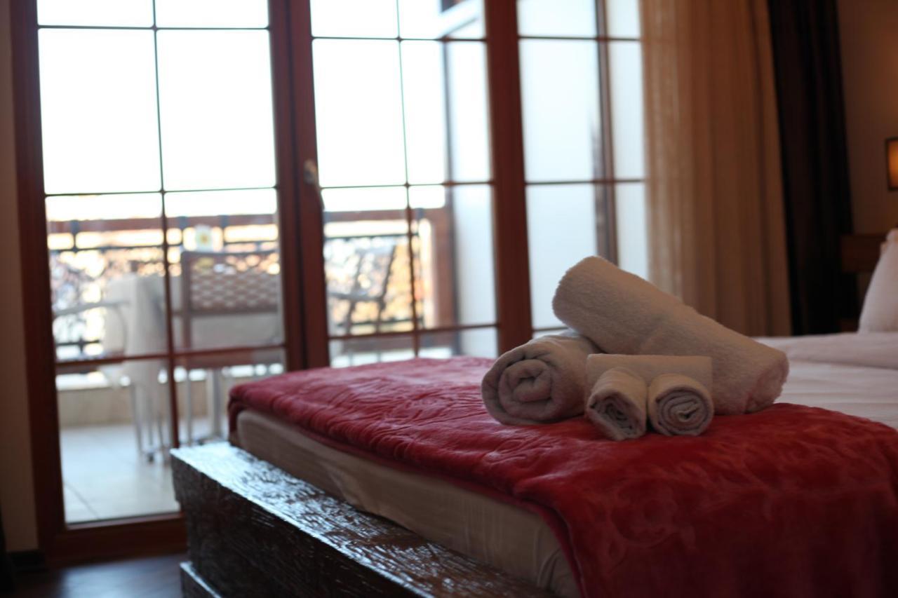 Hotel Happy Gjakova Eksteriør billede