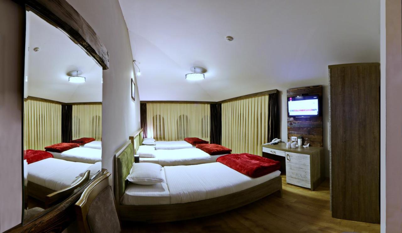 Hotel Happy Gjakova Eksteriør billede